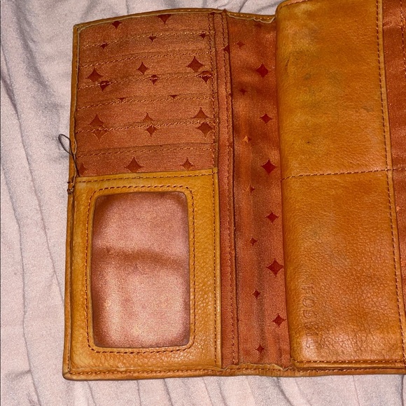 Fossil Tan Leather Wallet with Silver Accent-As Is - Picture 7 of 13